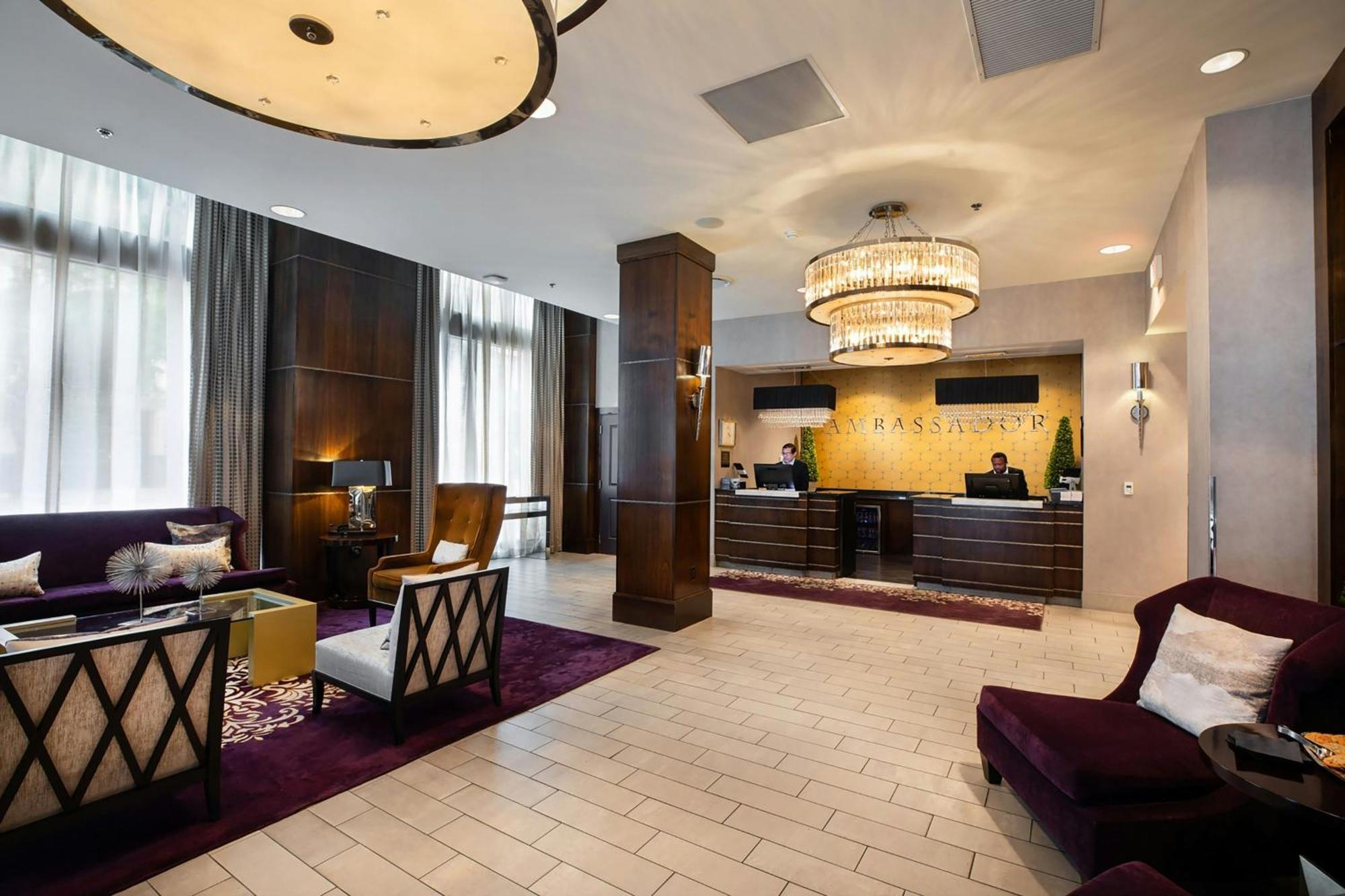 Ambassador Hotel Wichita, Autograph Collection Esterno foto